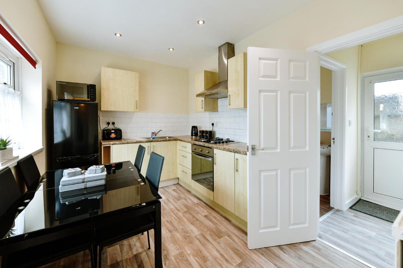 Host & - Gerald House Holiday home Swansea