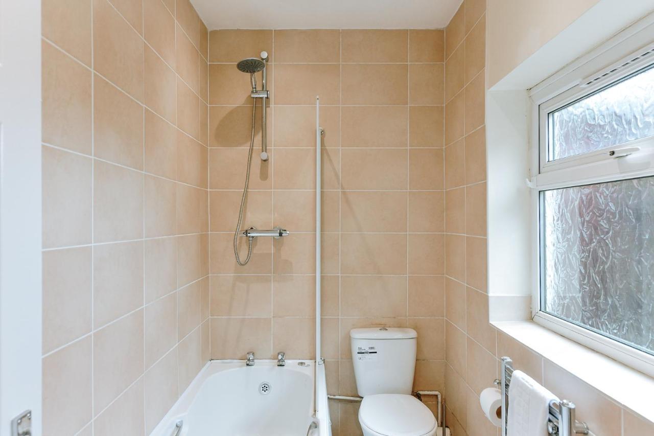 Holiday home Host & - Gerald House Swansea